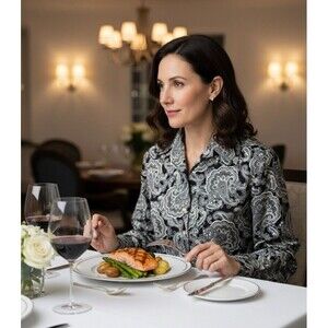 Jones New York Country Button Down Shirt, S 10 100% Silk, Paisley